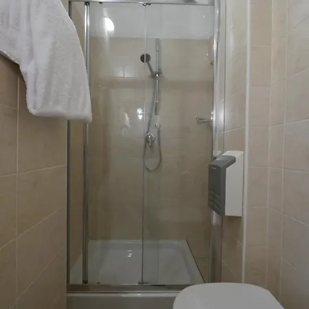 מלון Careggi 3*